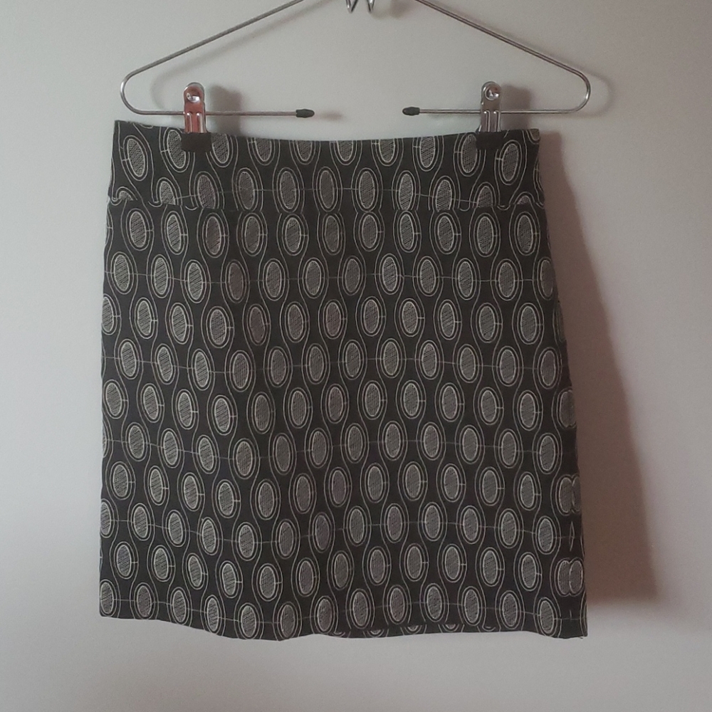 Black skirt